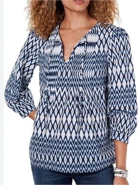 STYLUS Navy and White Blouse